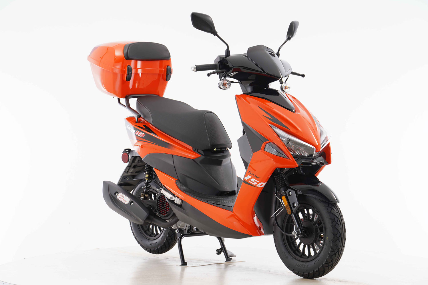 Vitacci FOCUS ST-150cc Scooter – 4-Stroke Engine, CVT Automatic, USB Port