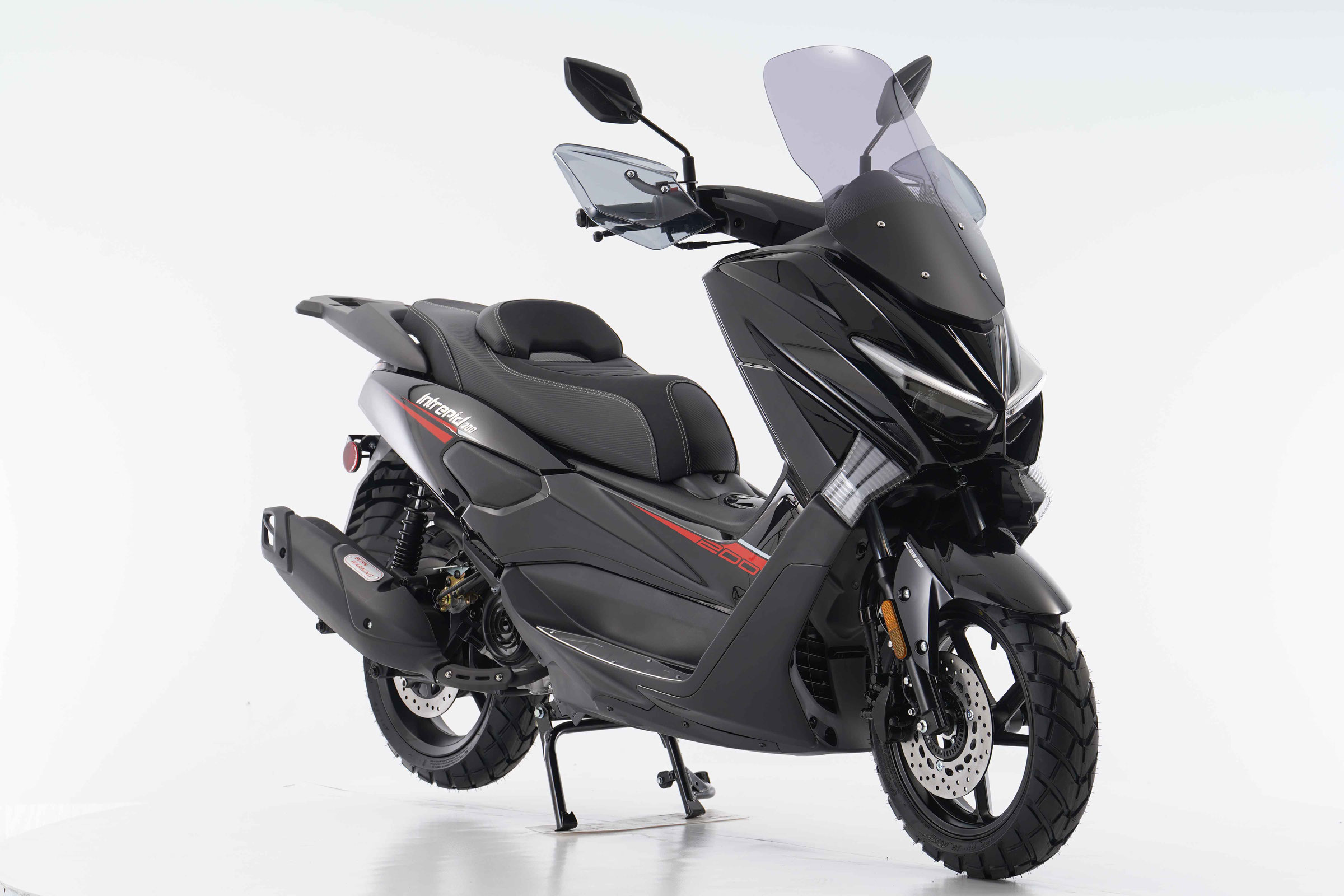 Vitacci Intrepid 200 Scooter – 161cc CVT | Smart Key, Rear Box & Bluetooth MP3