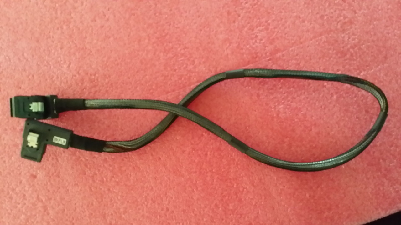 Dell POWEREDGE R710 MINI SAS CABLE R146M PERC H200