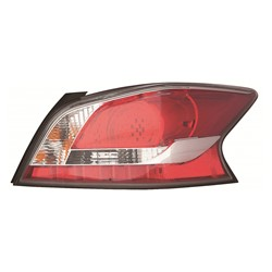 Passenger Side LED Tail Light For 2014-2015 Nissan Altima Right