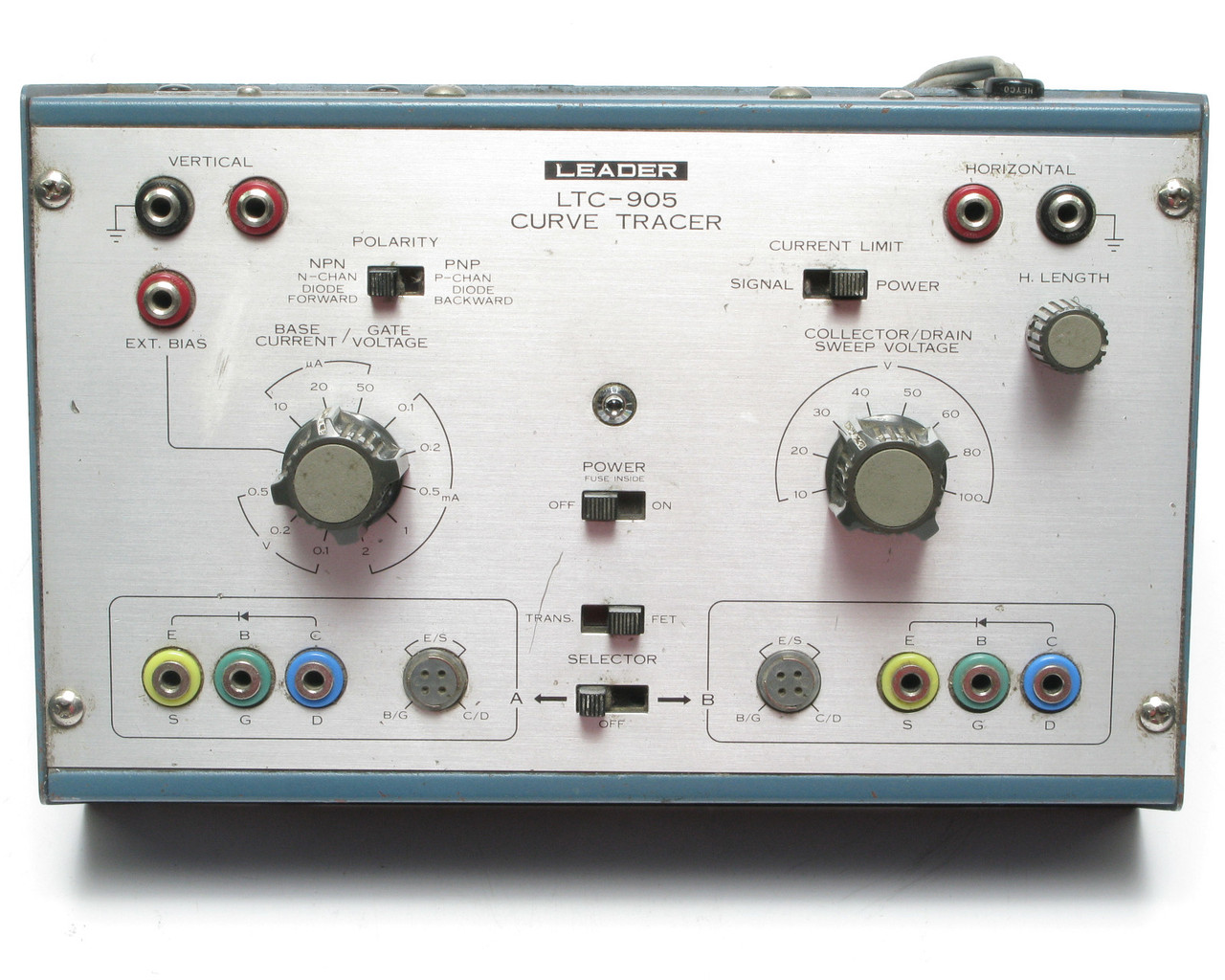 Leader LTC-905 Semiconductor Transistor Curve Tracer