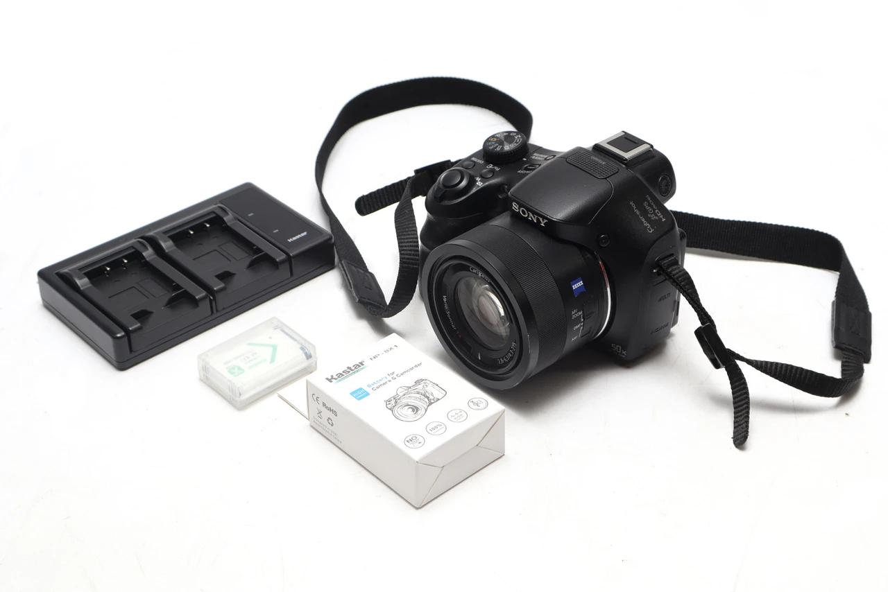 Sony Cyber-Shot DSC-HX400V Compact Camera w/50x Optical Zoom