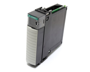 Allen-Bradley 1756-OB32/A DC Output Module Allen-Bradley 1756-OB32/A DC Output Module