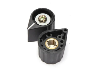 Bulgin KX0607 1/4" Smooth Plastic Knob w/ Indicator Line, 2pcs