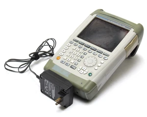 Rohde & Schwarz FSH4 Handheld Spectrum Analyzer