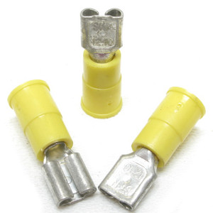 12 - 10 AWG Insulated Female Disconnects, .250 Tab - 100 Pc 12 - 10 AWG Insulated Female Disconnects, .250 Tab - 100 Pc