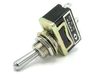 Toggle Switch SPDT, On-Off-On, 10 Amp / 250 Volt AC, Solder Terminals Toggle Switch SPDT, On-Off-On, 10 Amp / 250 Volt AC, Solder Terminals
