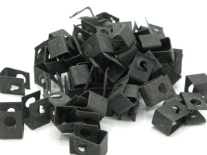 6-32 Rack Clips, 350 Piece Lot 6-32 Rack Clips, 350 Piece Lot