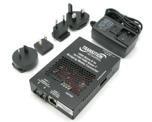 Transition Networks Stand-Alone 10/100/1000 Ethernet Media Converter, 10Mb LAN