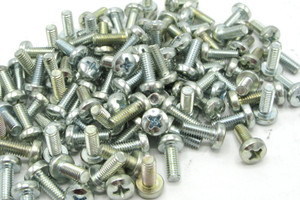 M4 x 10mm Zinc Plated Phillips Pan Head Machine Screws, 50pc M4 x 10mm Zinc Plated Phillips Pan Head Machine Screws, 50pc