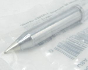 Weller XTH Chisel Soldering Tip, 0.8mm x 0.4mm
