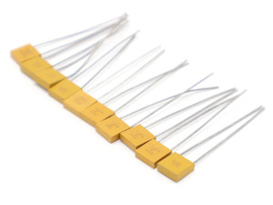 Kyocera AVX CK06BX105K Multilayer Ceramic Capacitors, 10pc Kyocera AVX CK06BX105K Multilayer Ceramic Capacitors, 10pc