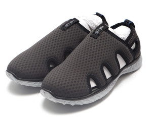 Bass Outdoors Women's Hex Mesh Vent Sandals, 7.5 Bass Outdoors Women's Hex Mesh Vent Sandals, 7.5