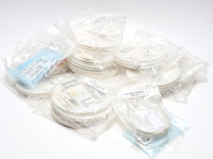 Assorted lot of SMT/SMD Resistors, 10k Ohm - 34k Ohm Assorted lot of SMT/SMD Resistors, 10k Ohm - 34k Ohm
