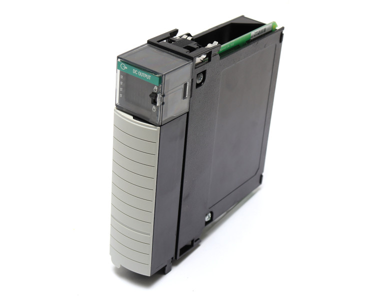 Allen-Bradley 1756-OB32/A DC Output Module