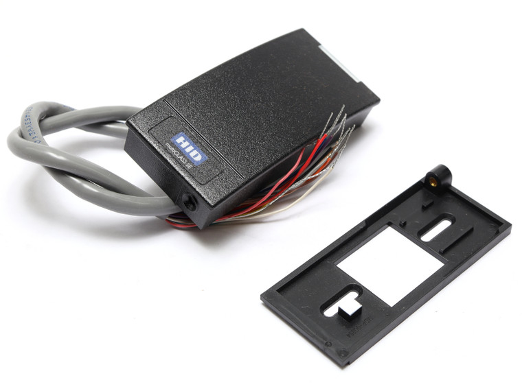 HID multiCLASS SE RP10 Mini-mullion Contactless Smart Card Reader