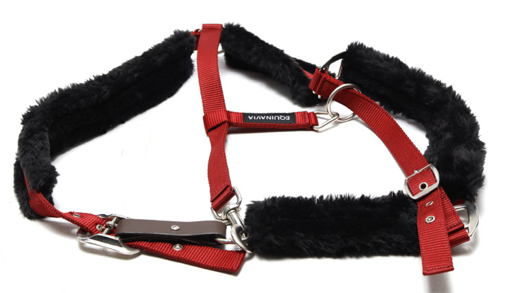 Equinavia E22007-WRE/BLK-C Valkyrie Ultra Fleece Breakaway Halter, Black/Red