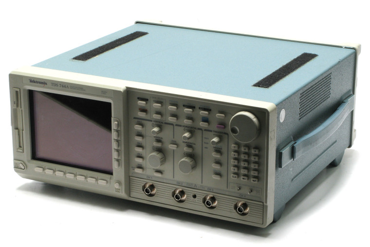 Tektronix TDS744A Color Four Channel Digitizing Oscilloscope, 500MHz, 2 GS/s