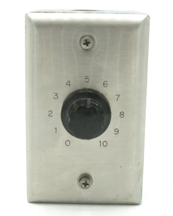 Valcom Wall Mounted Page Port PreAmp/Expander