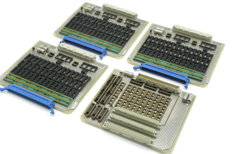 Wire Wrap Prototyping Board w/ Gold Plated pins, 4pc