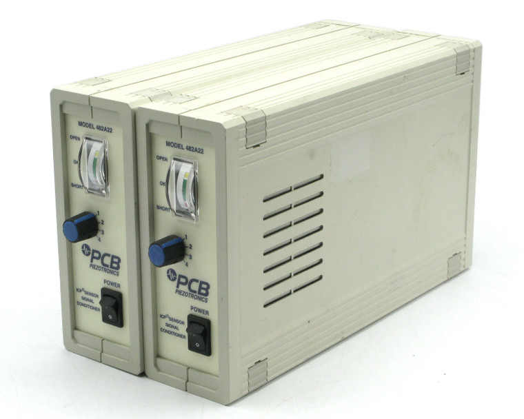 PCB Piezotronics 482A22 ICP Signal Conditioner Lot, 2pcs