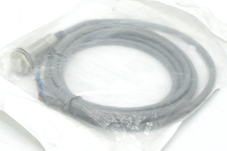 Allen-Bradley 871TM-DH5NP18-A2 Inductive Proximity Sensor