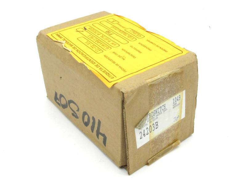 Electroswitch 24203B Rotary Switch, 600V