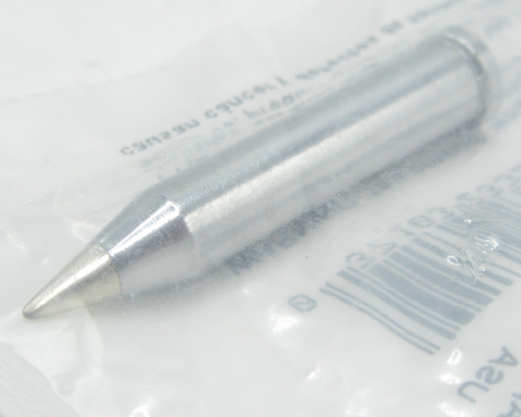 Weller XTH Chisel Soldering Tip, 0.8mm x 0.4mm