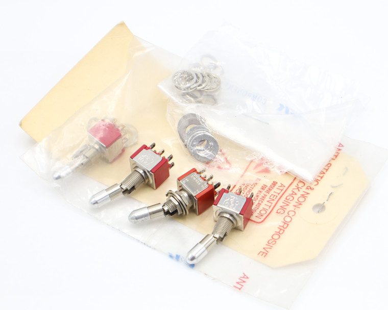 C&K Systems 7201KD2QE 7000 Series Miniature Toggle Switch