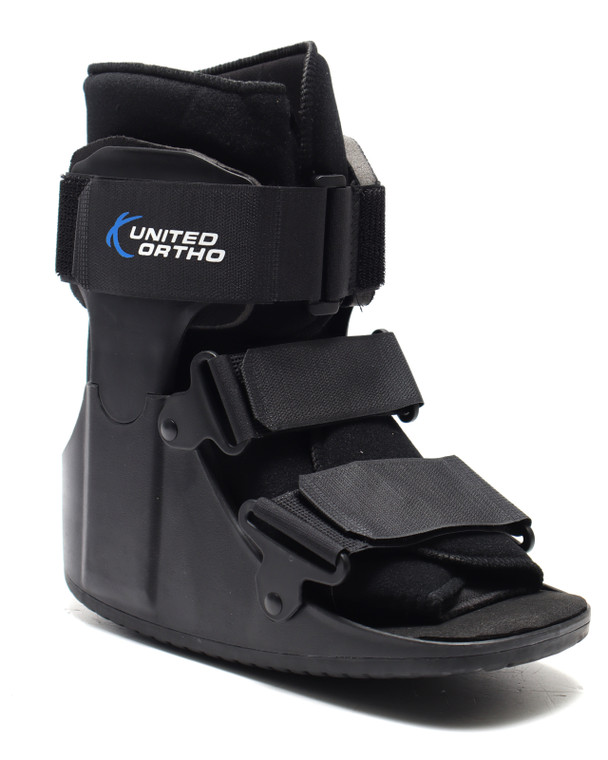 United Ortho USA14013 Short Cam Walker Fracture Boot, Small, Black