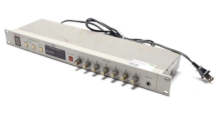 Akai MB76 Programmable Mix Bay