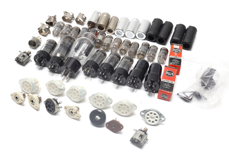 Assorted Vacuum Tube & Socket Lot