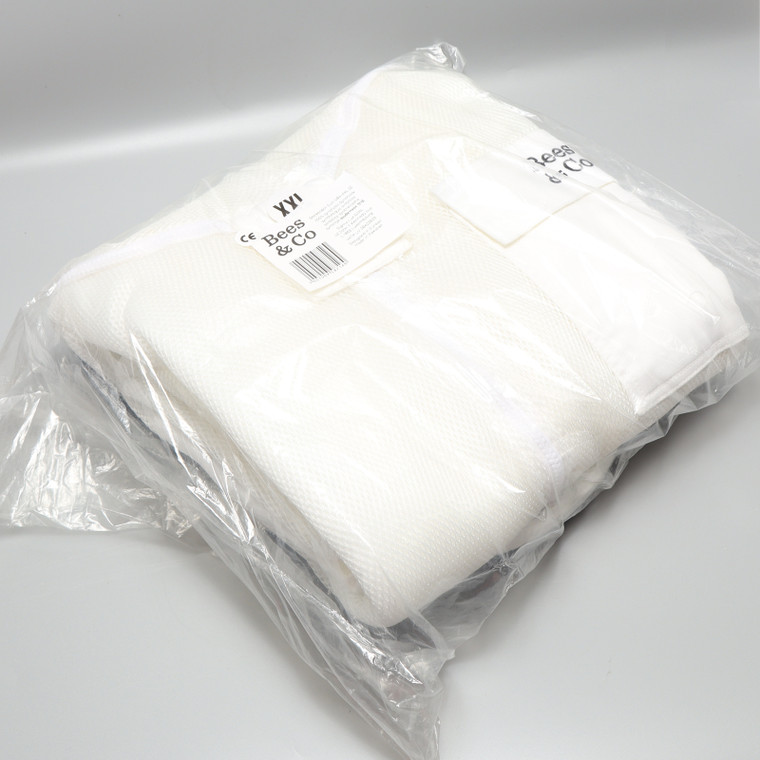 Bees & Co U84 Ultralight Beekeeper Suit with Fencing Veil, XXL