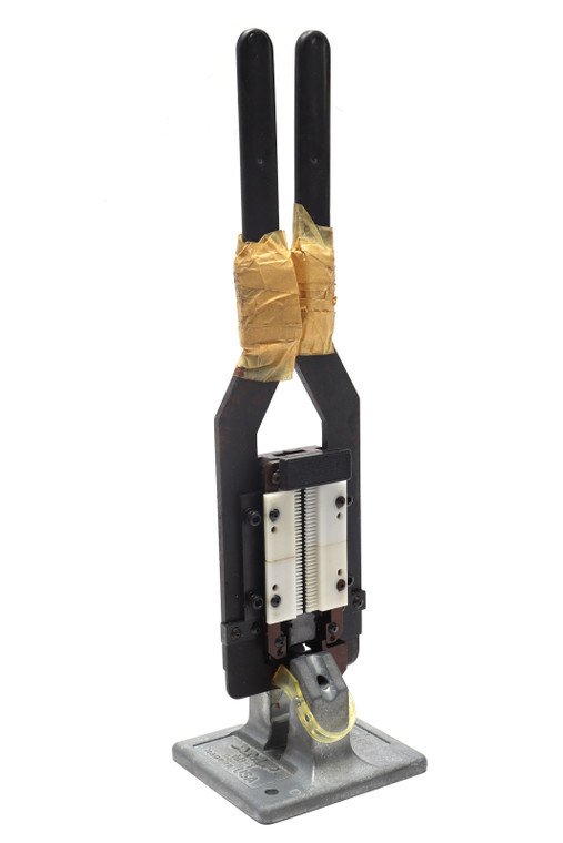 AMP MI-1 Portable Butterfly Hand Tool for CHAMP 25-Pair Connectors