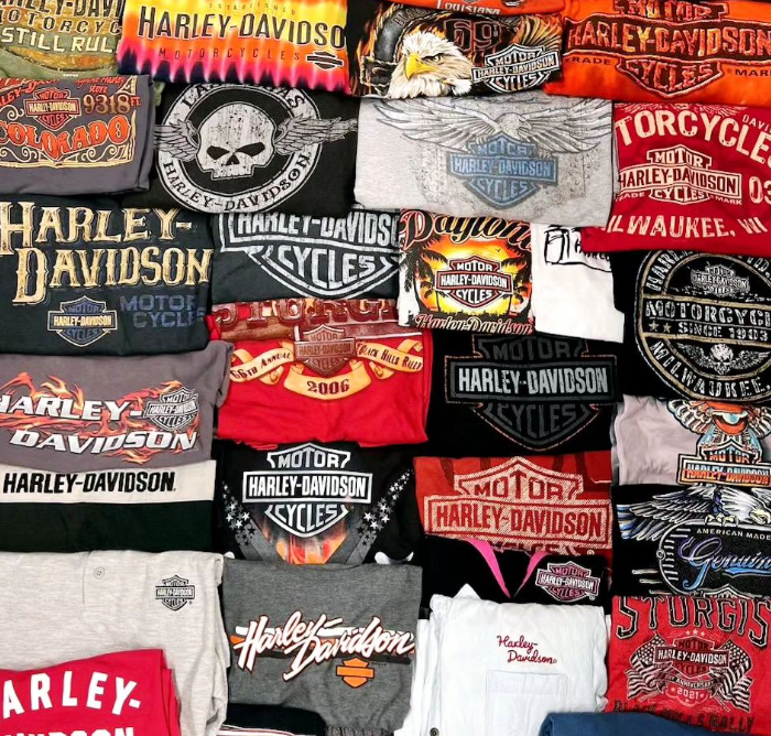 layout image of folded tshirts