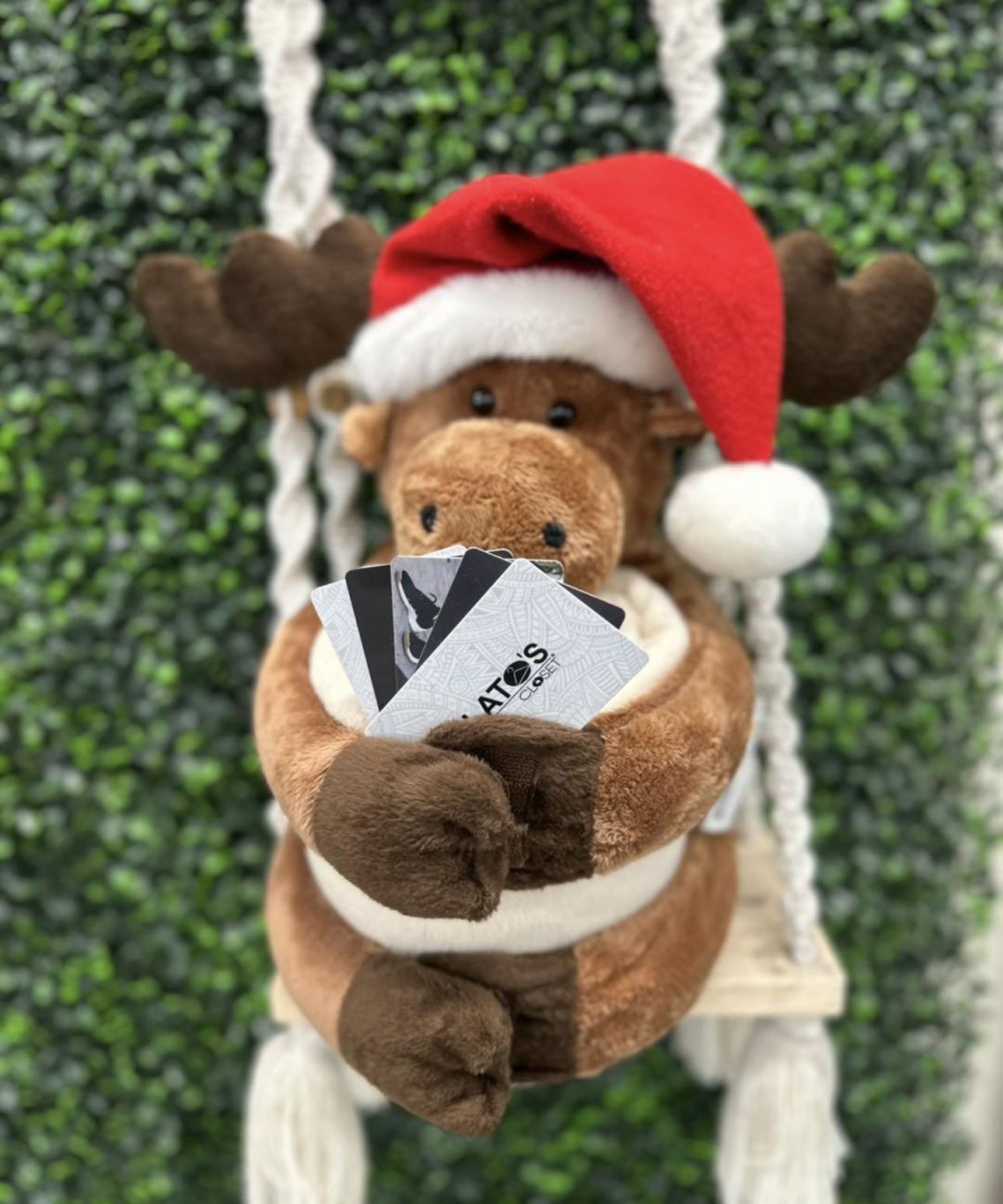 Cute trendy tops for less!!