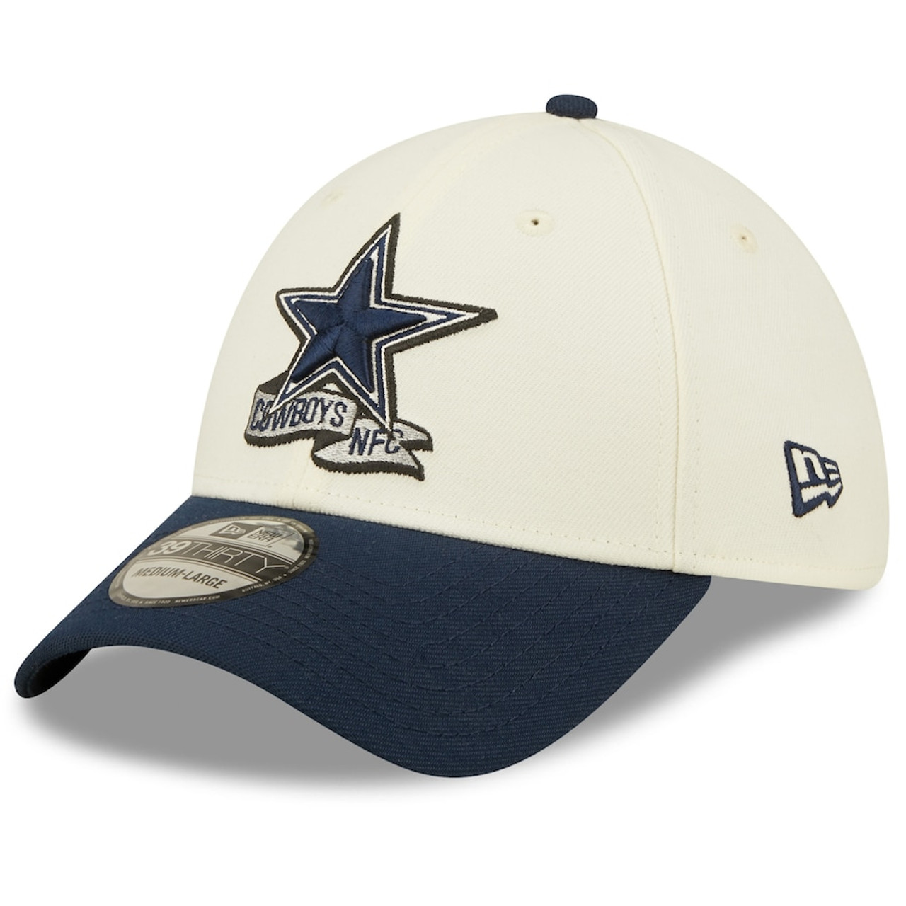 New Era Cream/Navy Dallas Cowboys 2022 Sideline 39THIRTY 2-Tone Flex Hat