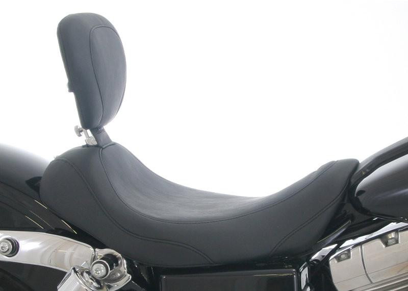 Mustang Wide Tripper Solo w/ Driver Backrest for '06-17 Dyna/Wide