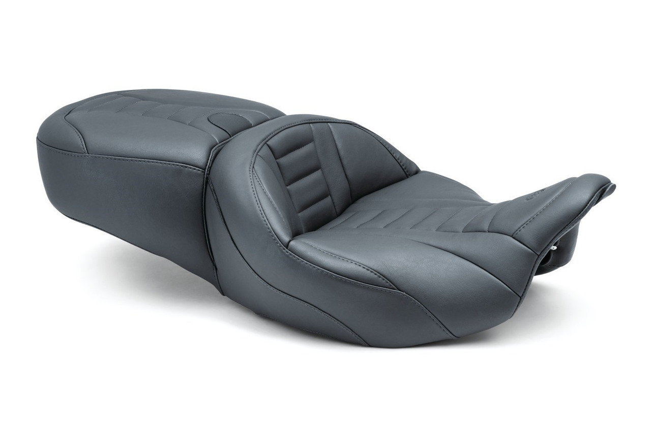 Mustang Seats Deluxe Touring Seat for '08-Up Harley Davidson Touring Models  and Tri Glide Extended Reach