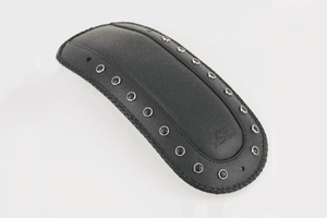 Mustang  Fender Bib for FLHX Street Glide '06-07 & FLHT/FLTR/FLHR Screamin' Eagle '97-05  -Studded