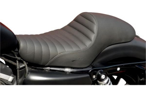 Saddlemen Americano Cafe Seat for '04-Up XL Models w/ 3.3 Gallon Tank -Classic, Pleated