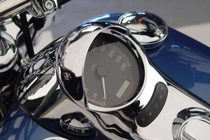 National Cycle Speedometer Cowl for Harley Davidson Models with 4.5 inch Tank Console Speedometers