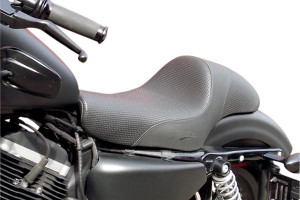 Saddlemen Americano Cafe Seat for '04-Up XL Models w/ 3.3 Gallon Tank -Modern, Smooth