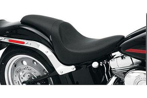Drag Specialties Predator Seats for '00-07 FXSTD Models -Smooth