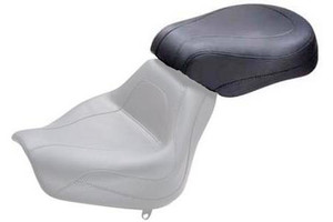 Mustang  Rear Seat  for Softail Deuce '00-07   -10 inches -Vintage