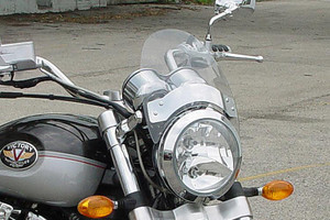 National Cycle Flyscreen Windshield for Vegas/8-Ball/Jackpot '03-12 -Light Tint