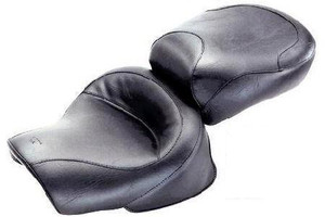 Mustang  Two-Piece Wide Seat  for Vulcan 1500 Classic '96-Up (w/ Carb) -Vintage