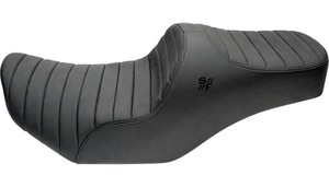 Slyfox Chariot Seat for '23.5-26 Harley Davidson Touring FLH/FLT - Black Classic Stitch - Black Logo