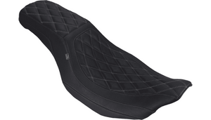 Mustang Low Squareback Seat '24-Up Road Glide, Street Glide and '23-Up CVO FLTRXSE, CVO FLHXSE Models - Double Diamond (Select Stitching Color)