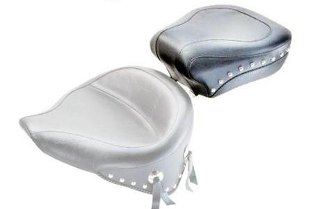 Mustang  Wide Studded Rear Seat for Models w/ 150mm Wide Tire